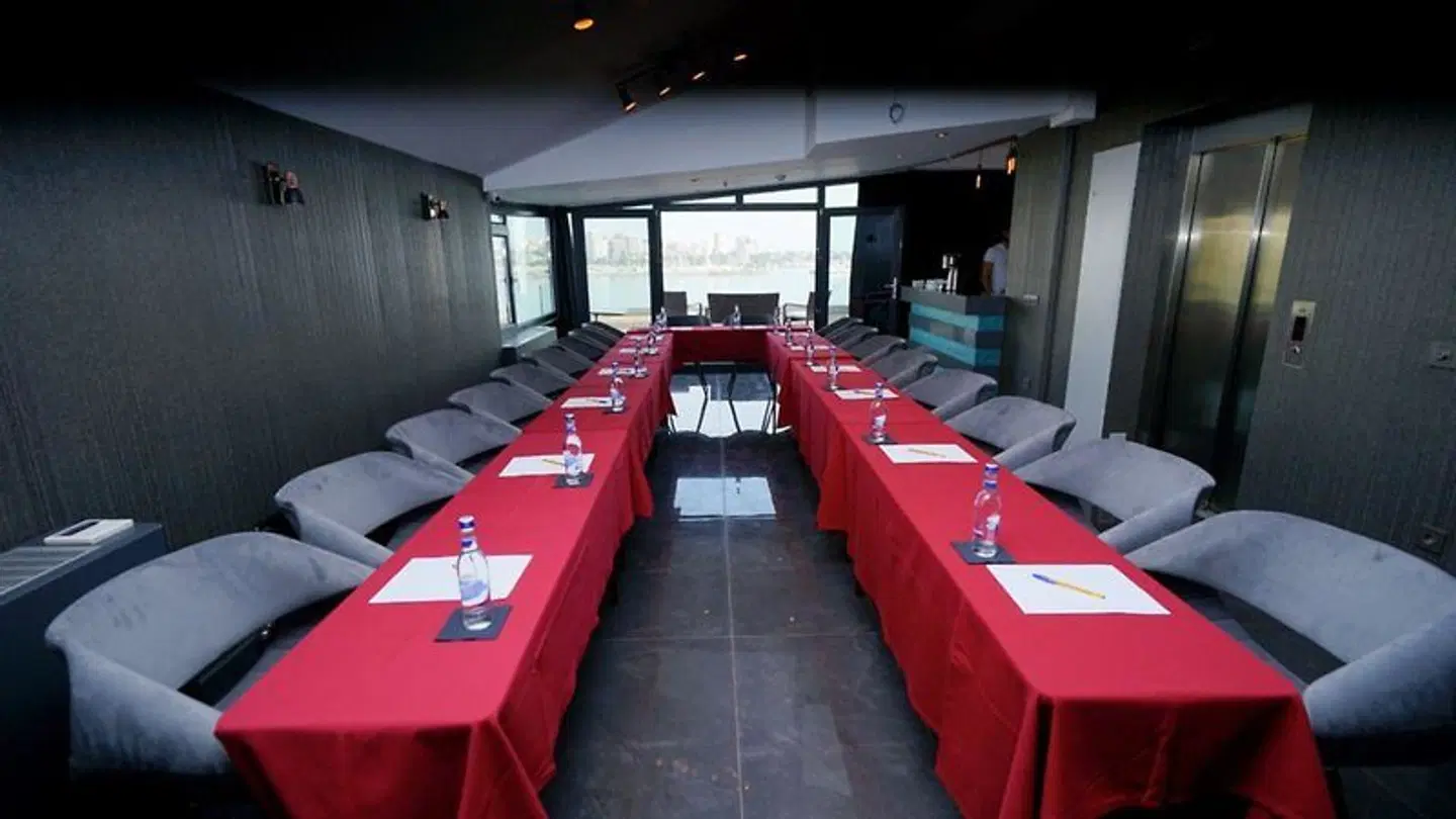 Riva's Moda Konferenz