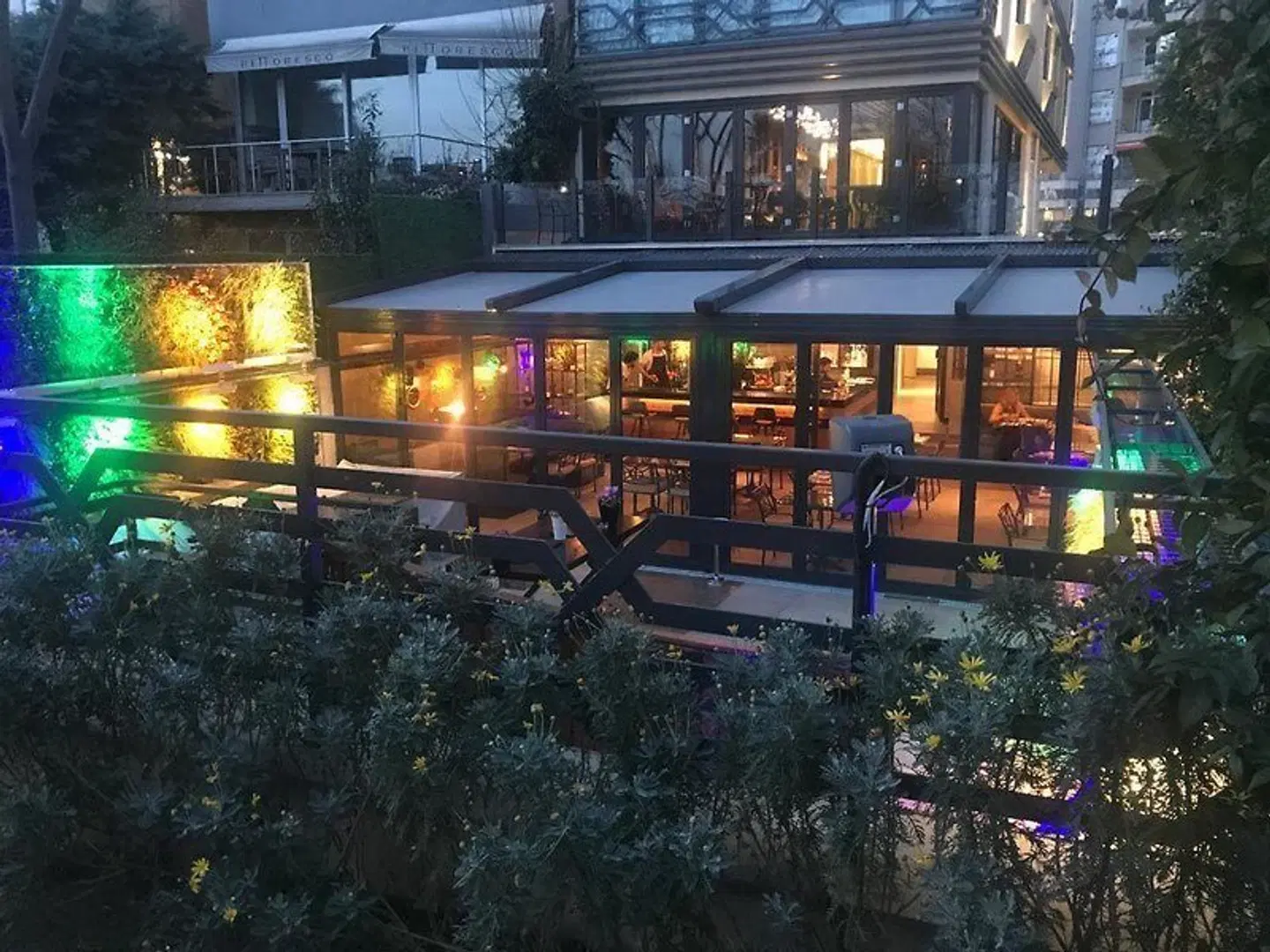 Riva's Moda EXTERIOR
