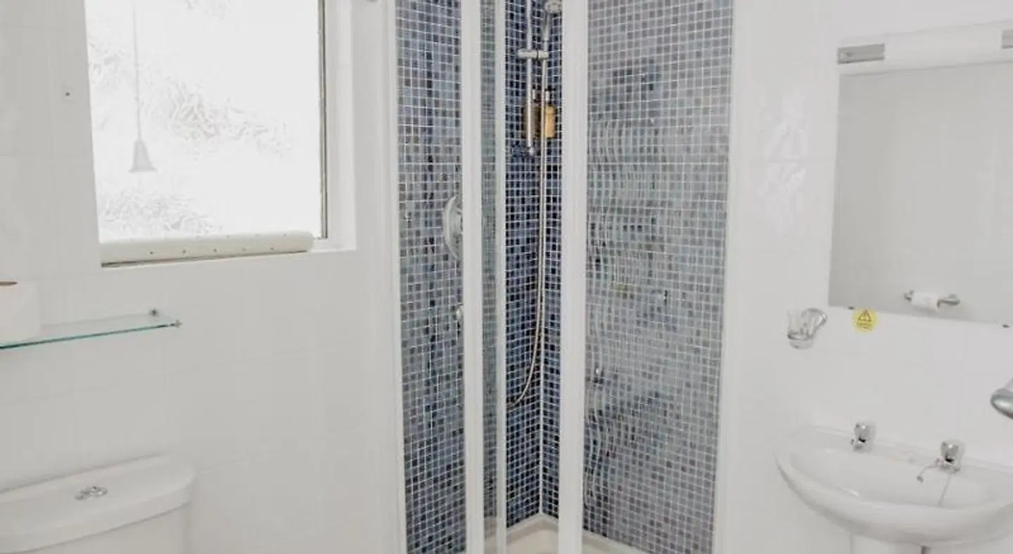 The Kilbirnie Hotel Badezimmer