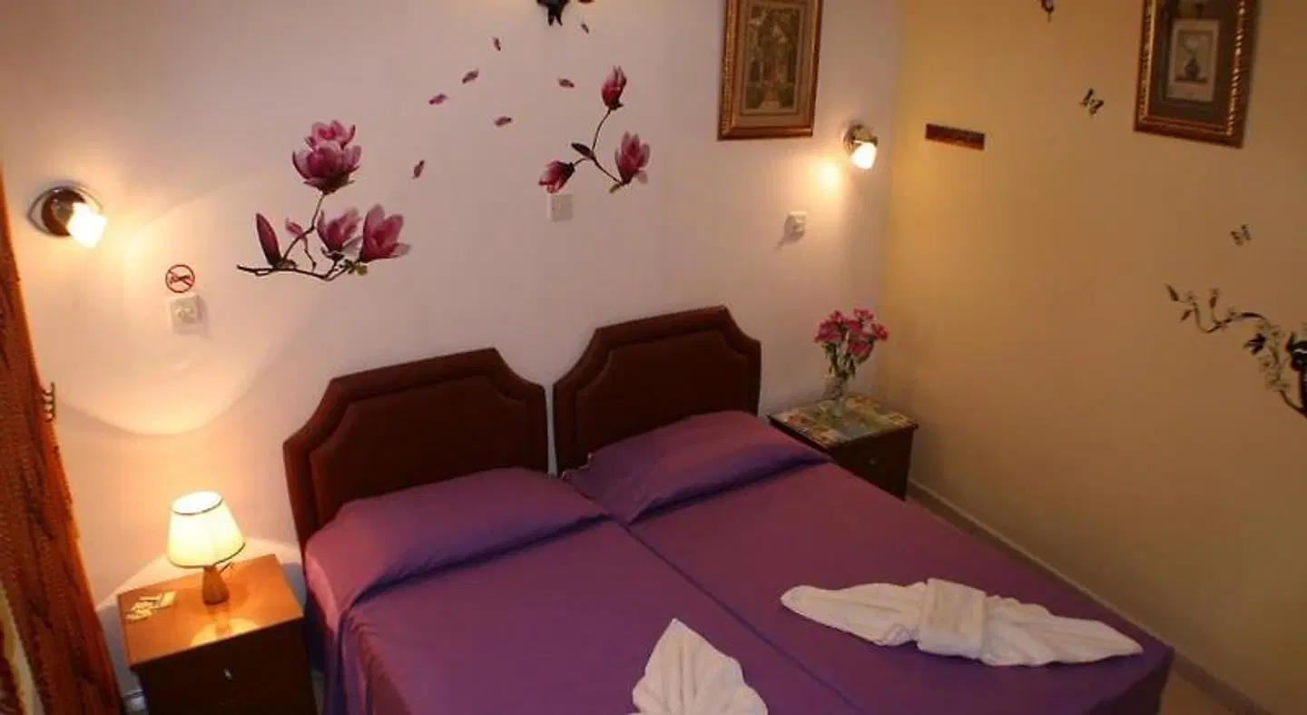 Apollonia Holiday Apartments ROOM_EXAMPLE