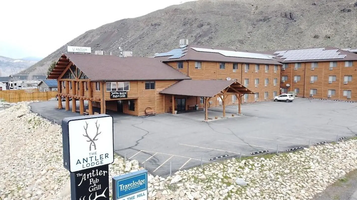 Antler Lodge Terrasse