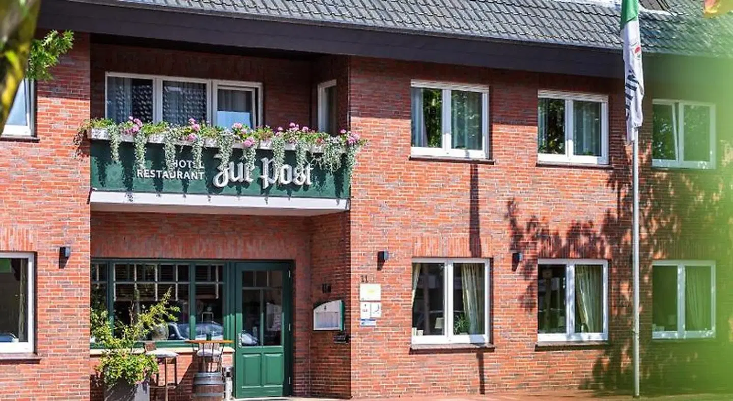 Zur Post EXTERIOR