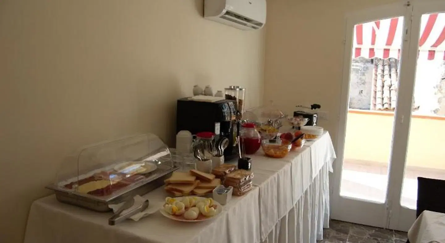 B&B THE TOWER Tropea Restaurant