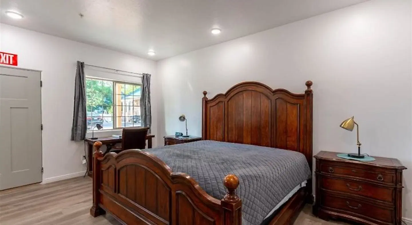 Hurricane Hideaway Lodging ROOM_EXAMPLE