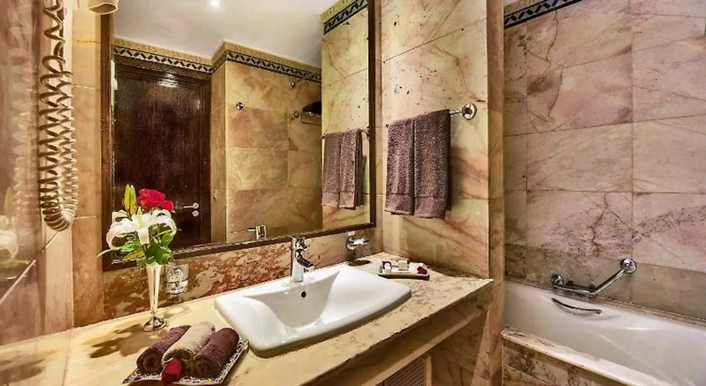 Club Val d'Anfa Badezimmer