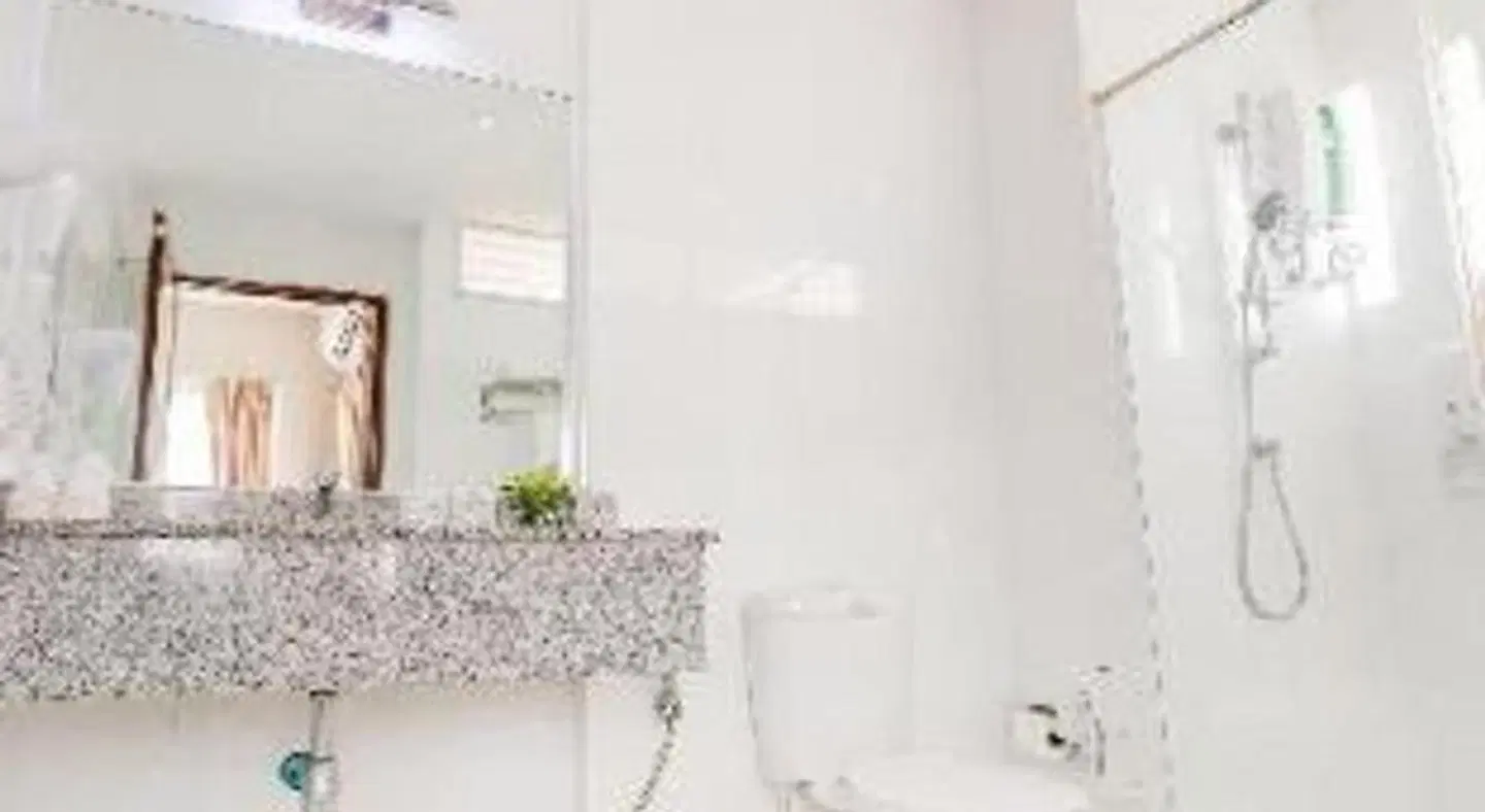 Roseate Hotel Chiang Mai Badezimmer