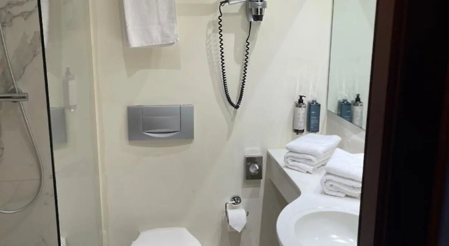 SeeZeit Hotel Berlin Brandenburg Badezimmer
