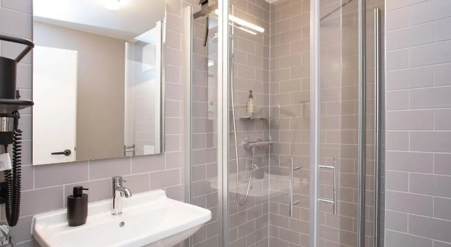 Wertschätzer Hotel Badezimmer