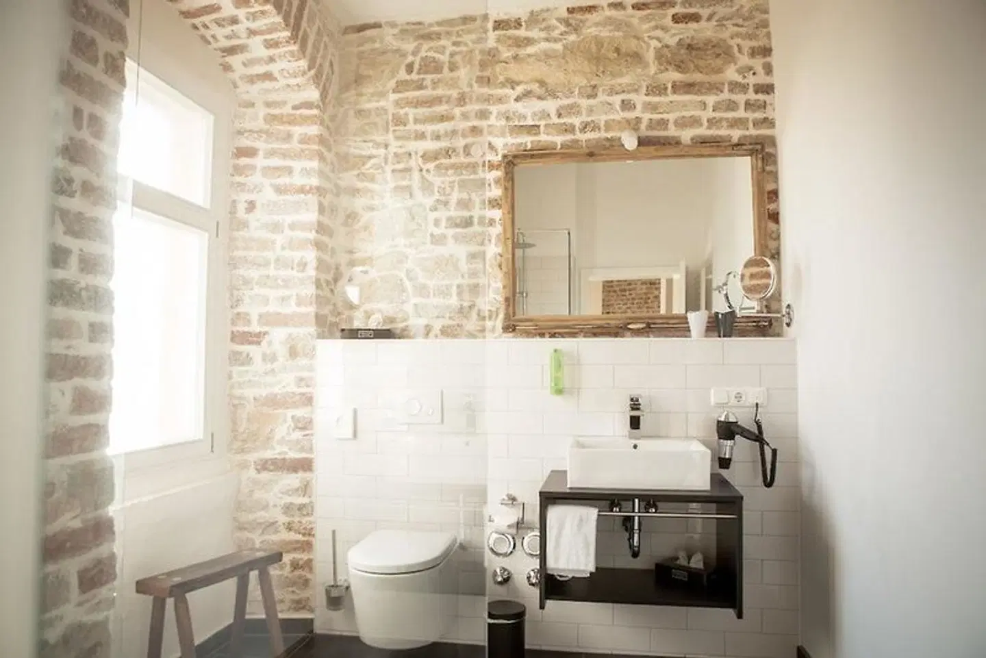 Green Spirit Hotel Badezimmer