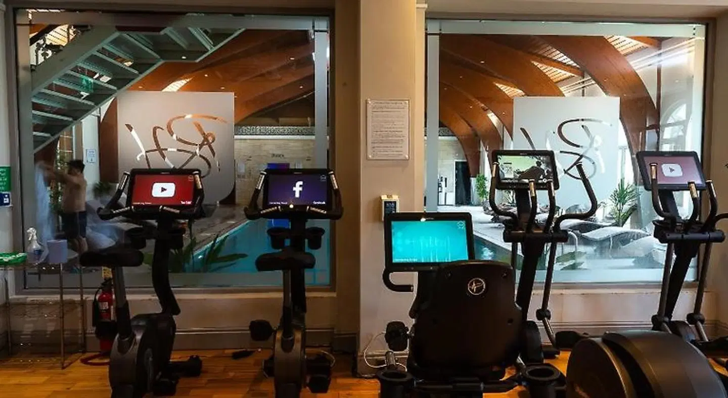 Rowton Hall SPORTS_AND_LEISURE