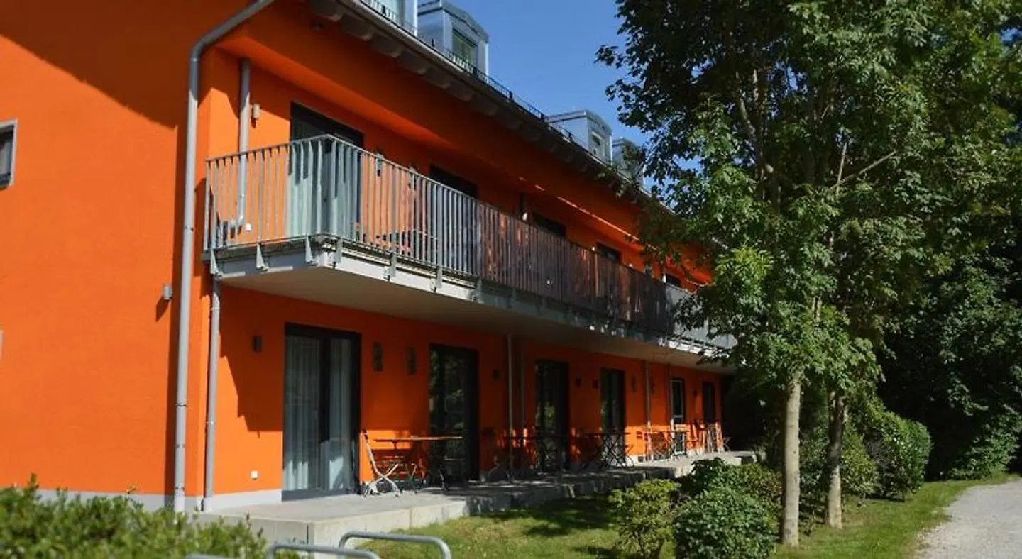 Schäfer Boardinghouse EXTERIOR