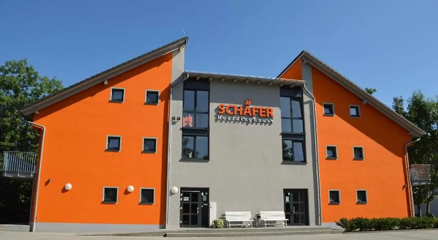 Schäfer Boardinghouse EXTERIOR