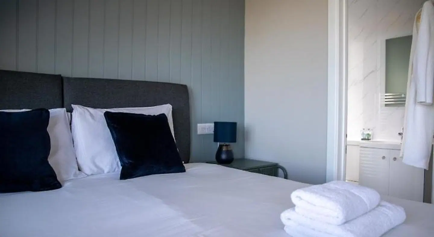 Oceanside Lifestyle Hotel ROOM_EXAMPLE