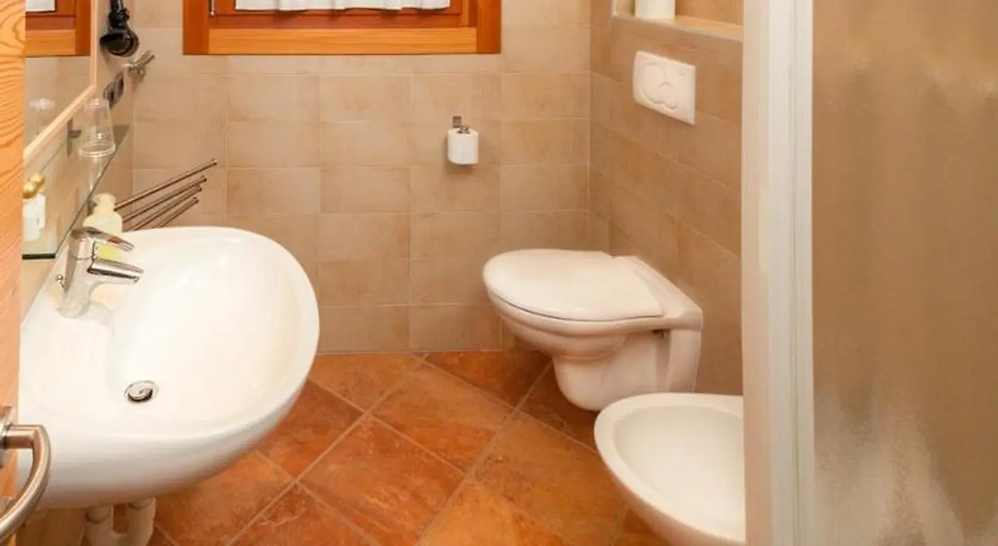 Agritur Casteller Badezimmer