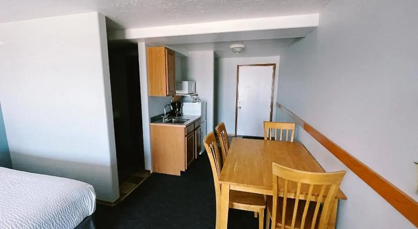 Sandcastle Beachfront Motel ROOM_EXAMPLE