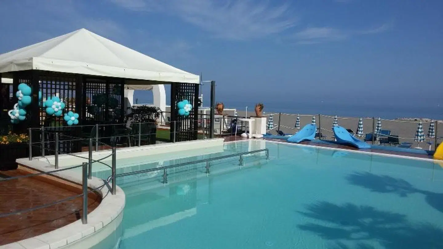 Sait Hotel OUTDOOR_POOL