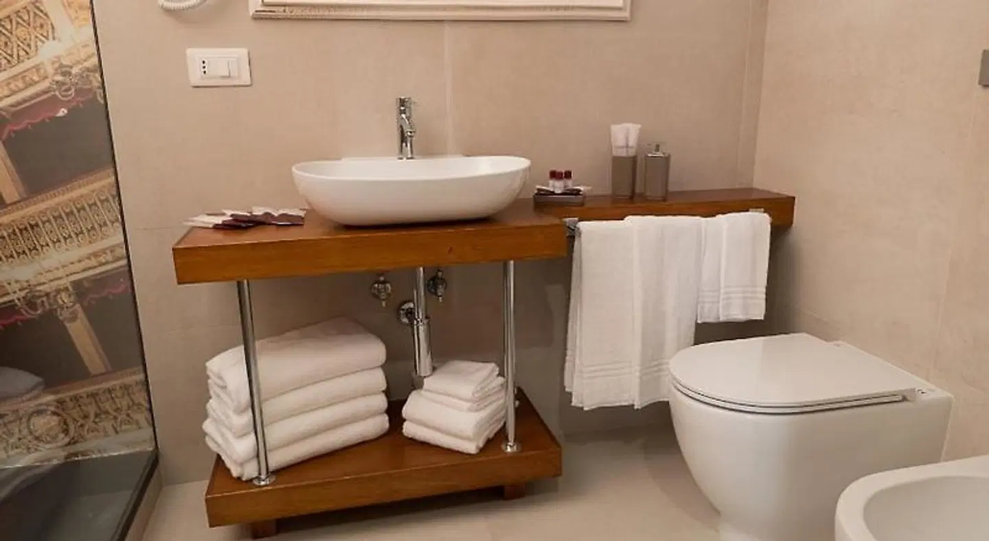 B&B City Soul Napoli Badezimmer