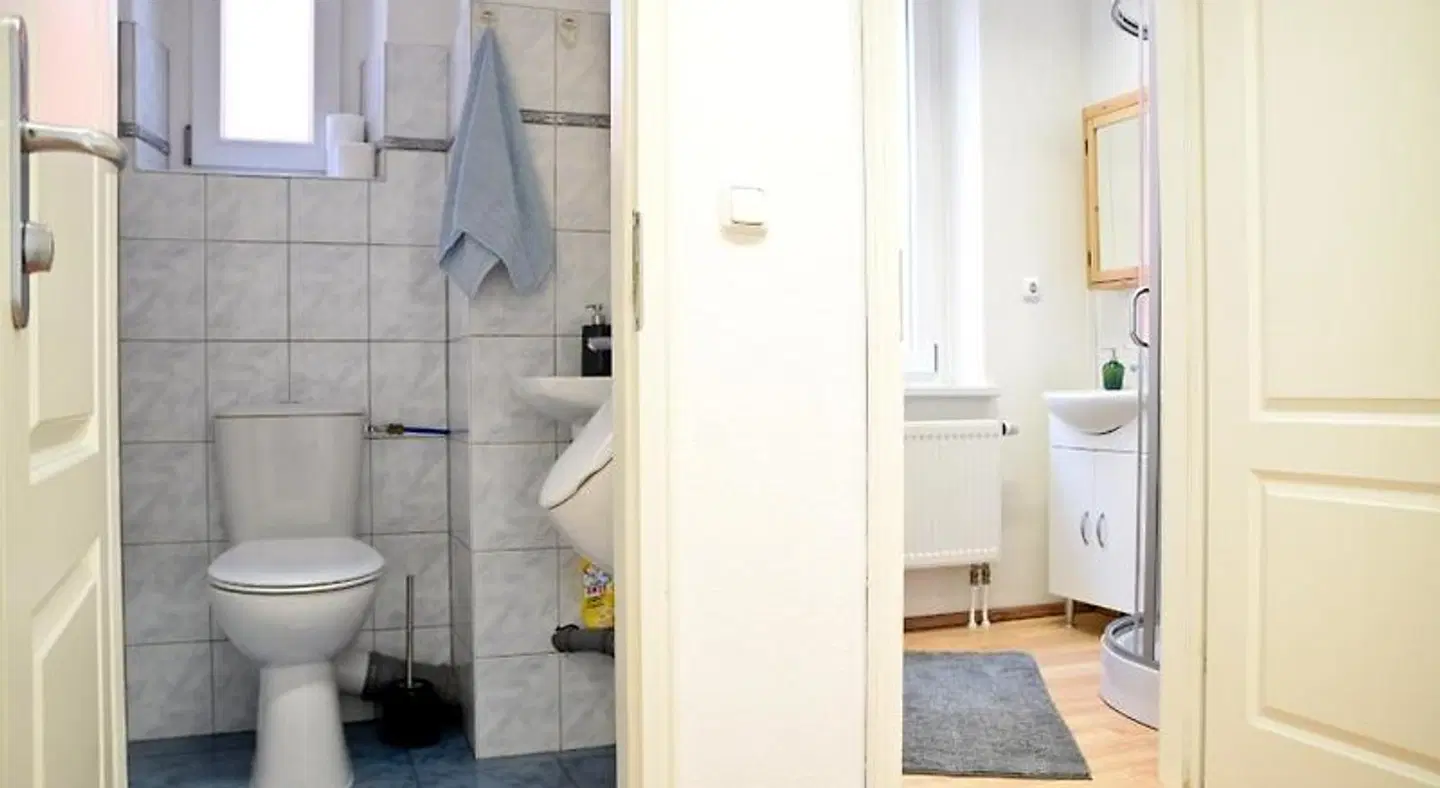 Ferienwohnung Ratisbona Badezimmer