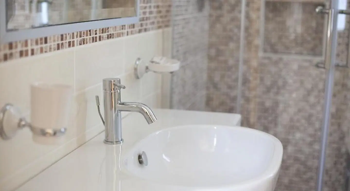 Donna Rosa Accommodation Badezimmer