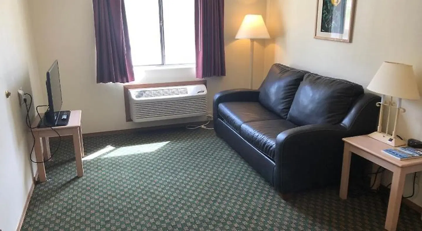 Kings Inn Cody ROOM_EXAMPLE