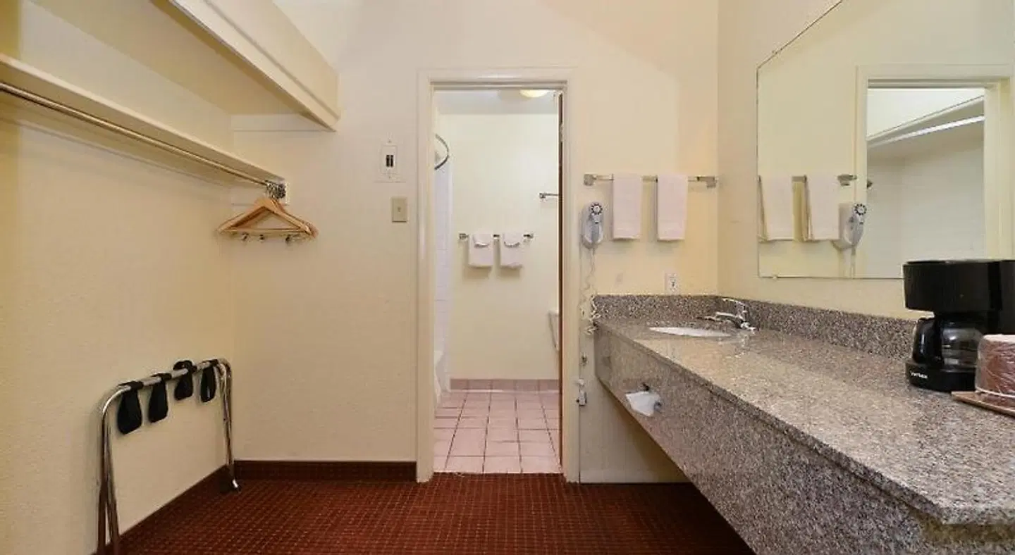 Rodeway Inn Page Near Lake Powell Badezimmer