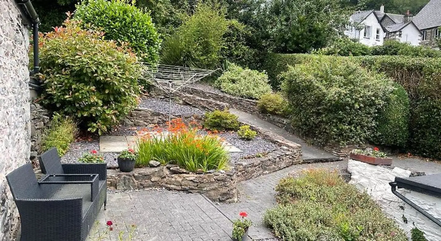 Ty Newydd Guest House LANDSCAPE
