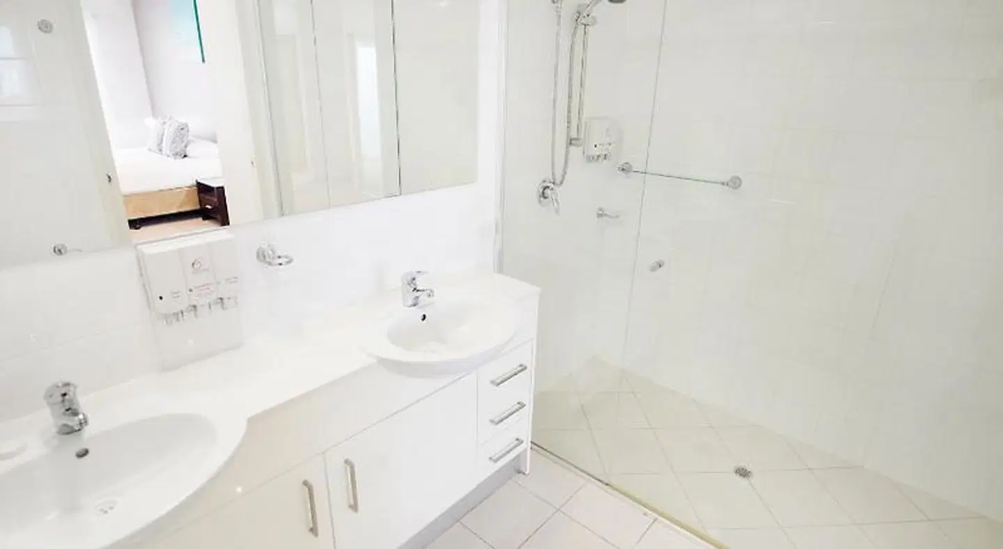 Gladstone City Central Apartment Hotel Badezimmer