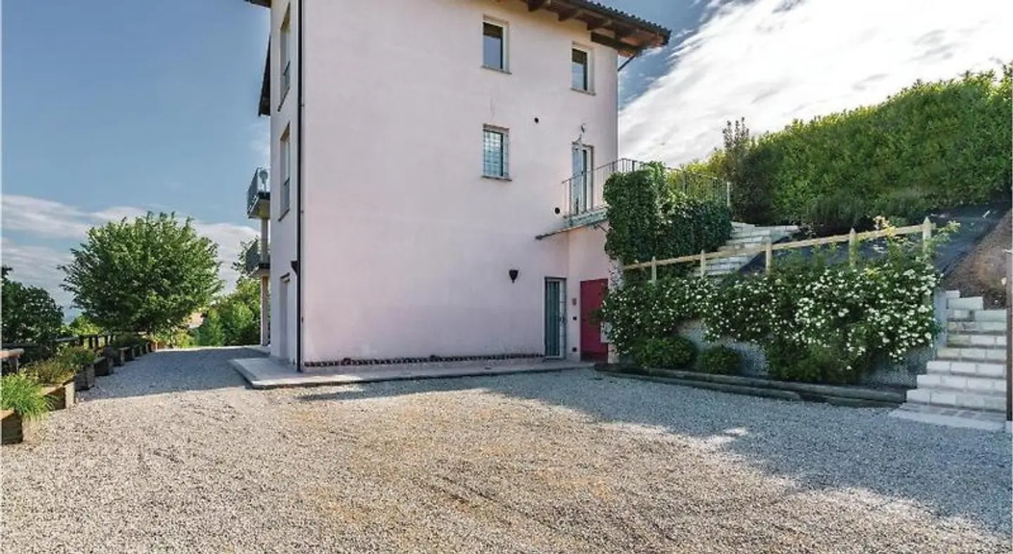 Villa Bellavista Alba EXTERIOR