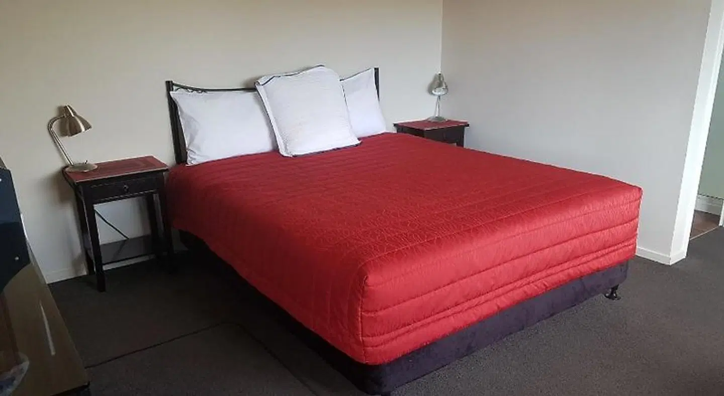 Palm Court Motel ROOM_EXAMPLE