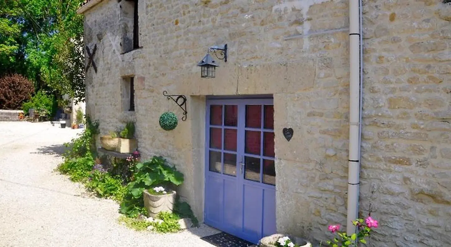 Chez Fins Bois EXTERIOR