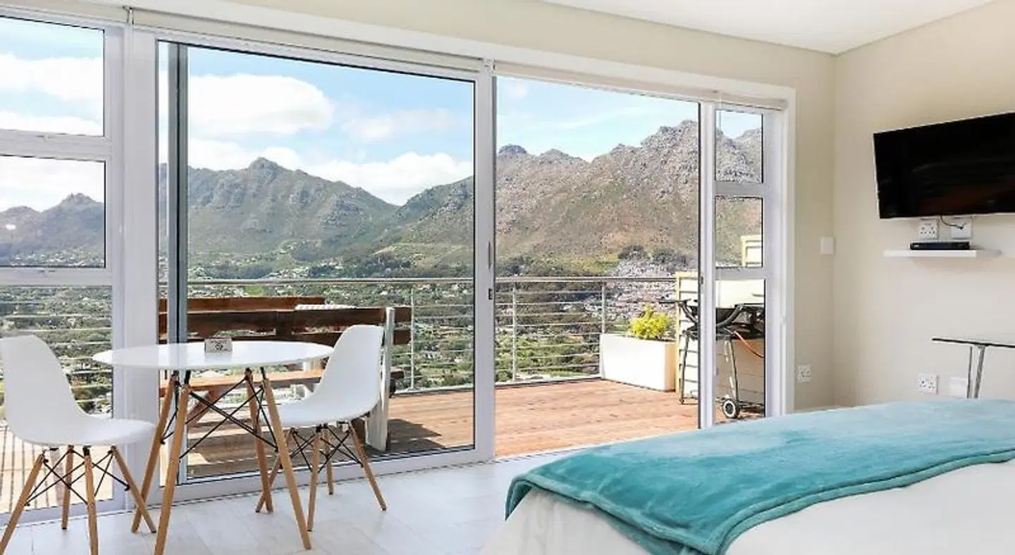 Mount Bay ROOM_EXAMPLE