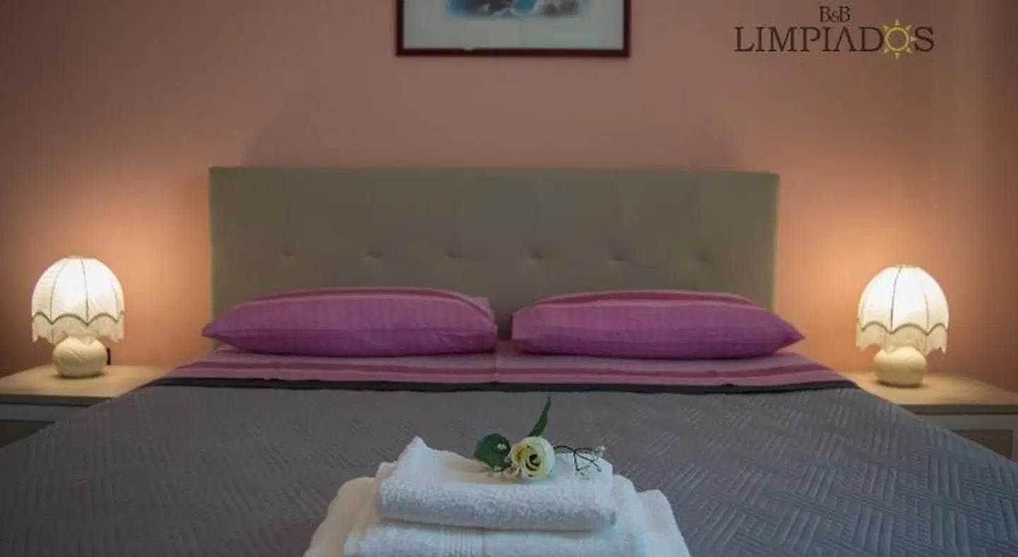 Limpiados Bed and Breakfast ROOM_EXAMPLE
