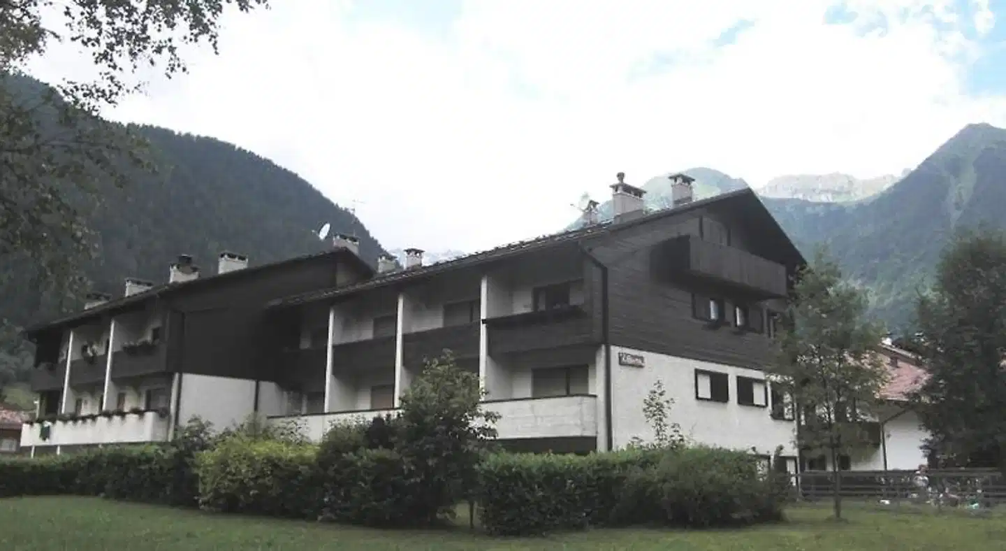 Appartamenti Residenza Alpina Aussenansicht