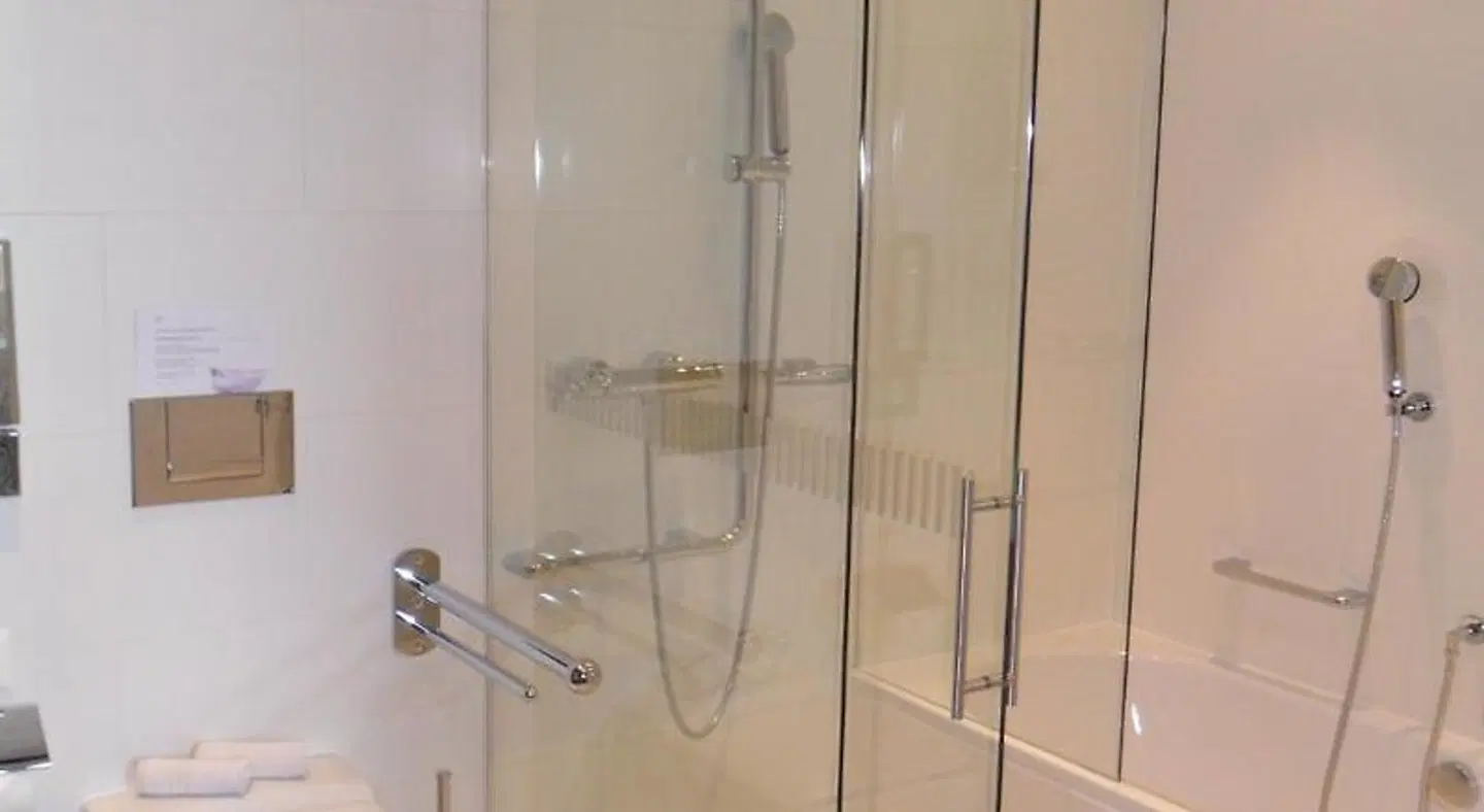 Sonnmatt Luzern Kurhotel Residenz Badezimmer