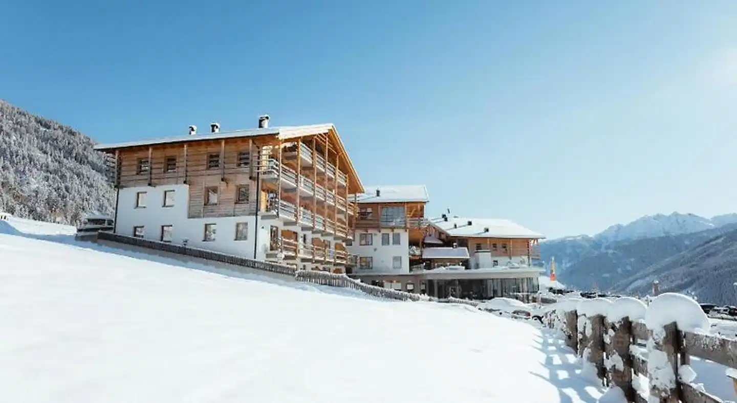 Almfamilyhotel Scherer Aussenansicht