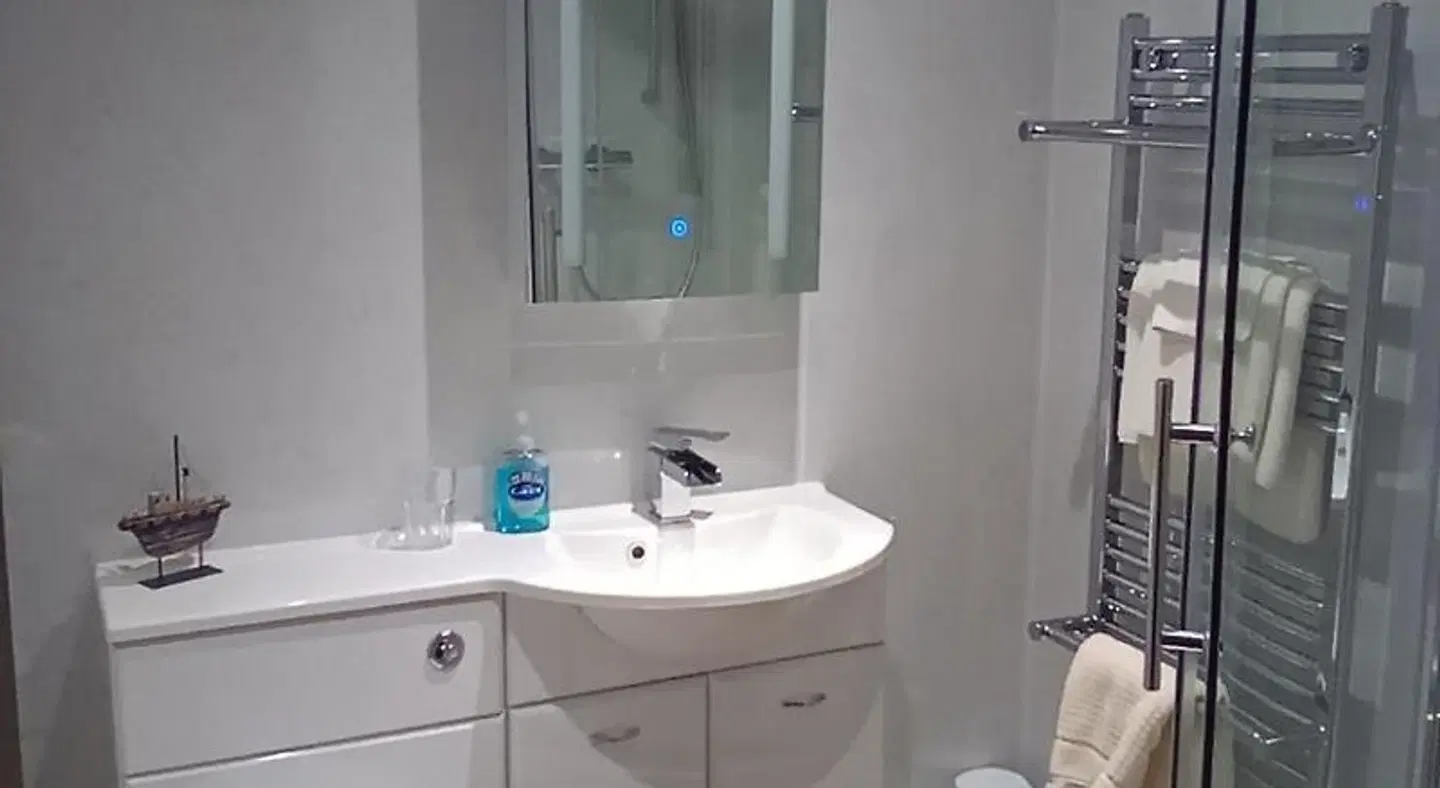 Pendrin Guest House Badezimmer