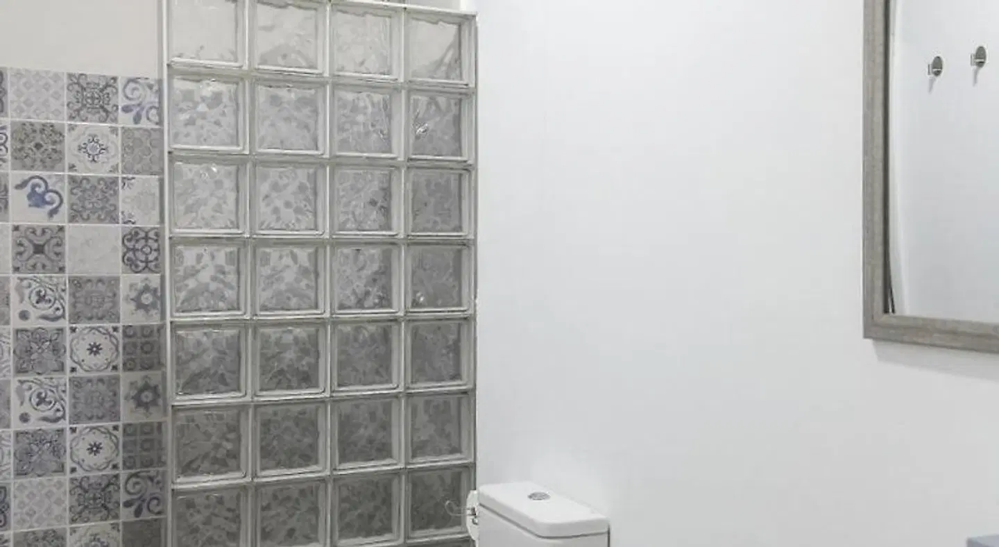 Mesón-Hostal La Cabaña Badezimmer