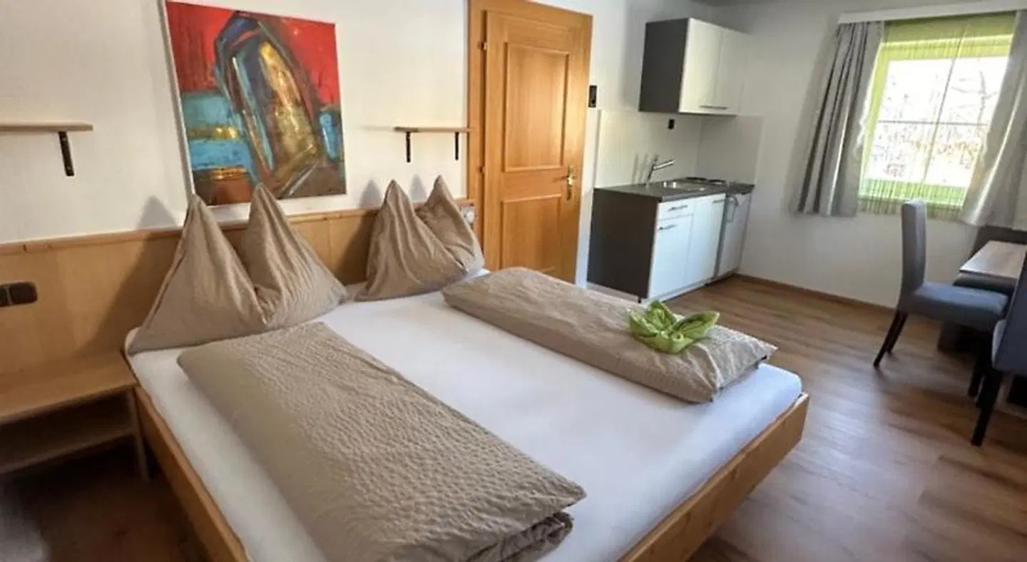 Alpenrose ROOM_EXAMPLE
