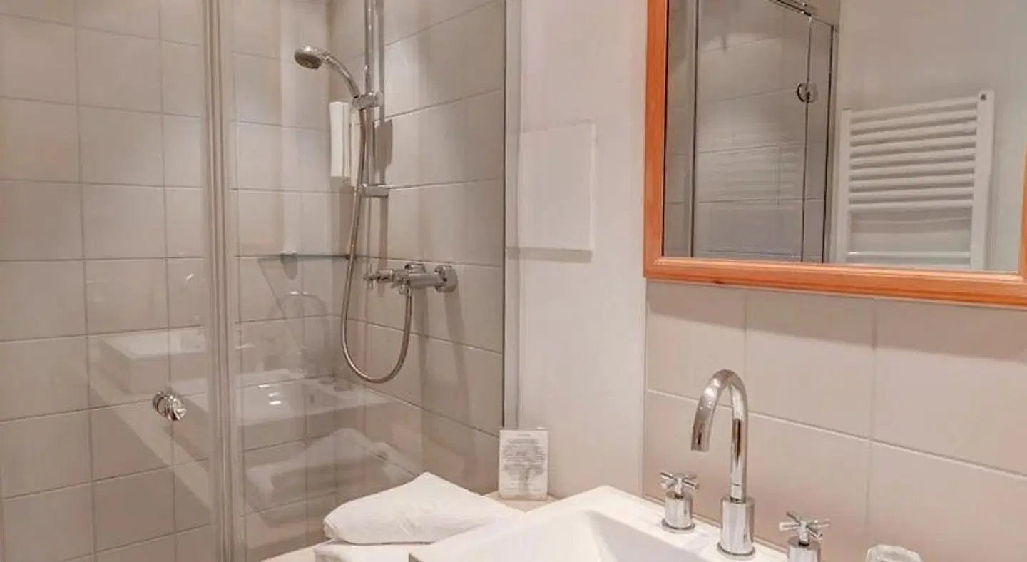 Lechquell Hotel Post Badezimmer