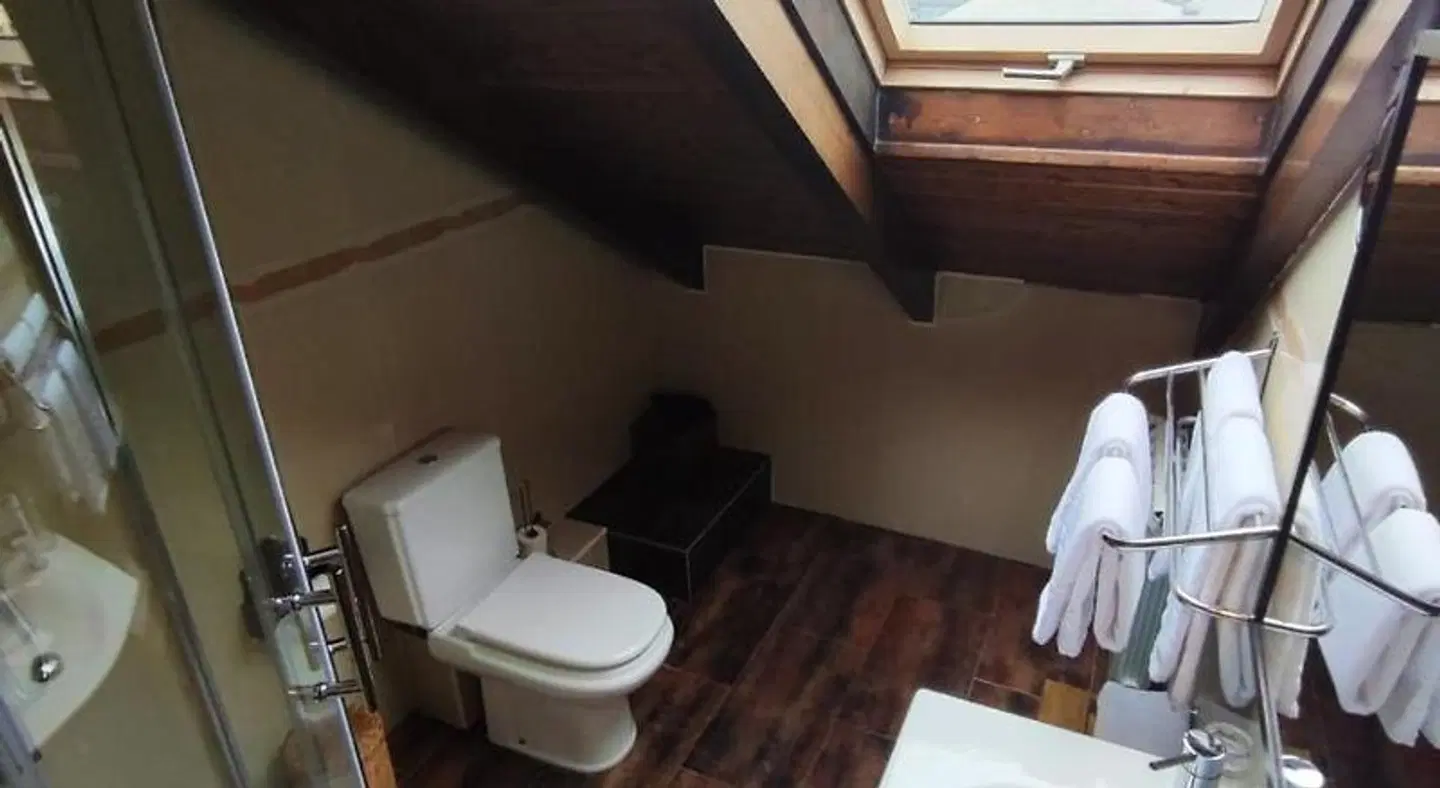 Casa Rural Pajarapinta Badezimmer