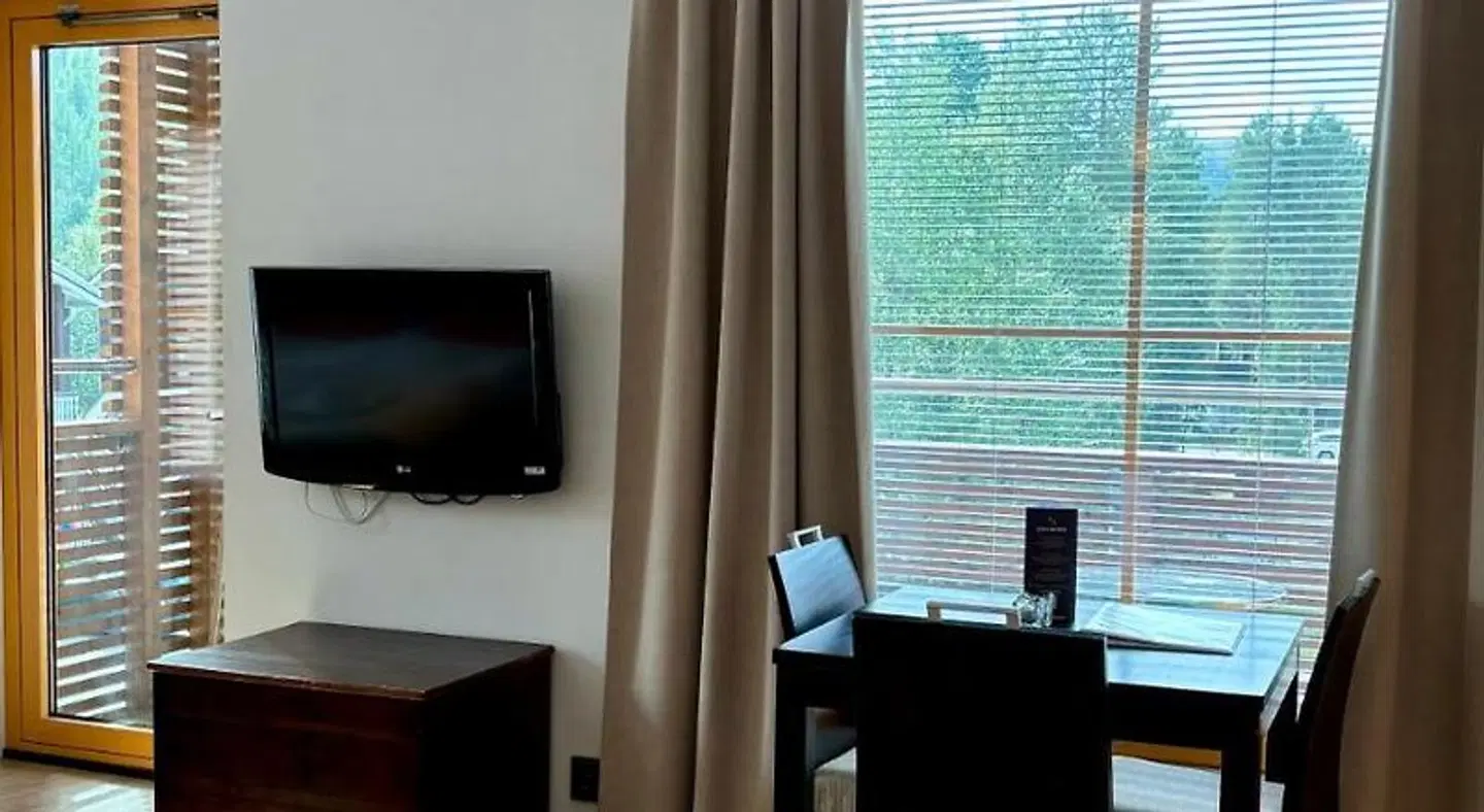 Levi Suites Levi Gold ROOM_EXAMPLE