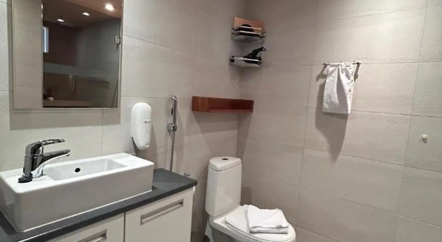 Levi Suites Levi Gold Badezimmer