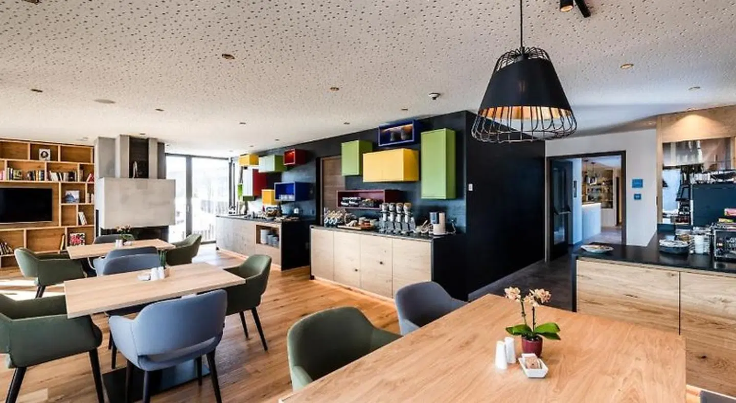 Panorama Living Dolomites Bar