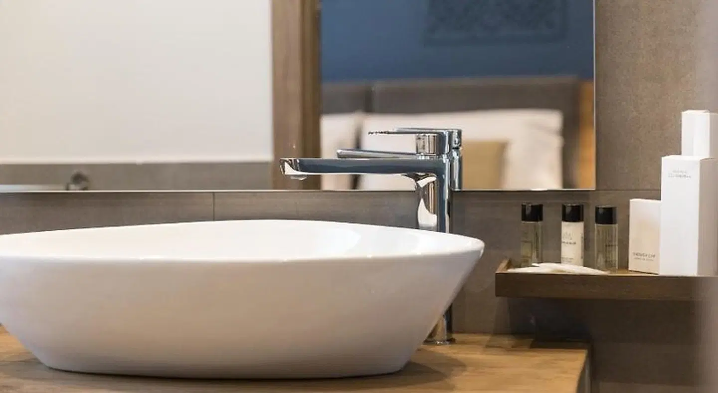 Giafra Rooms Badezimmer