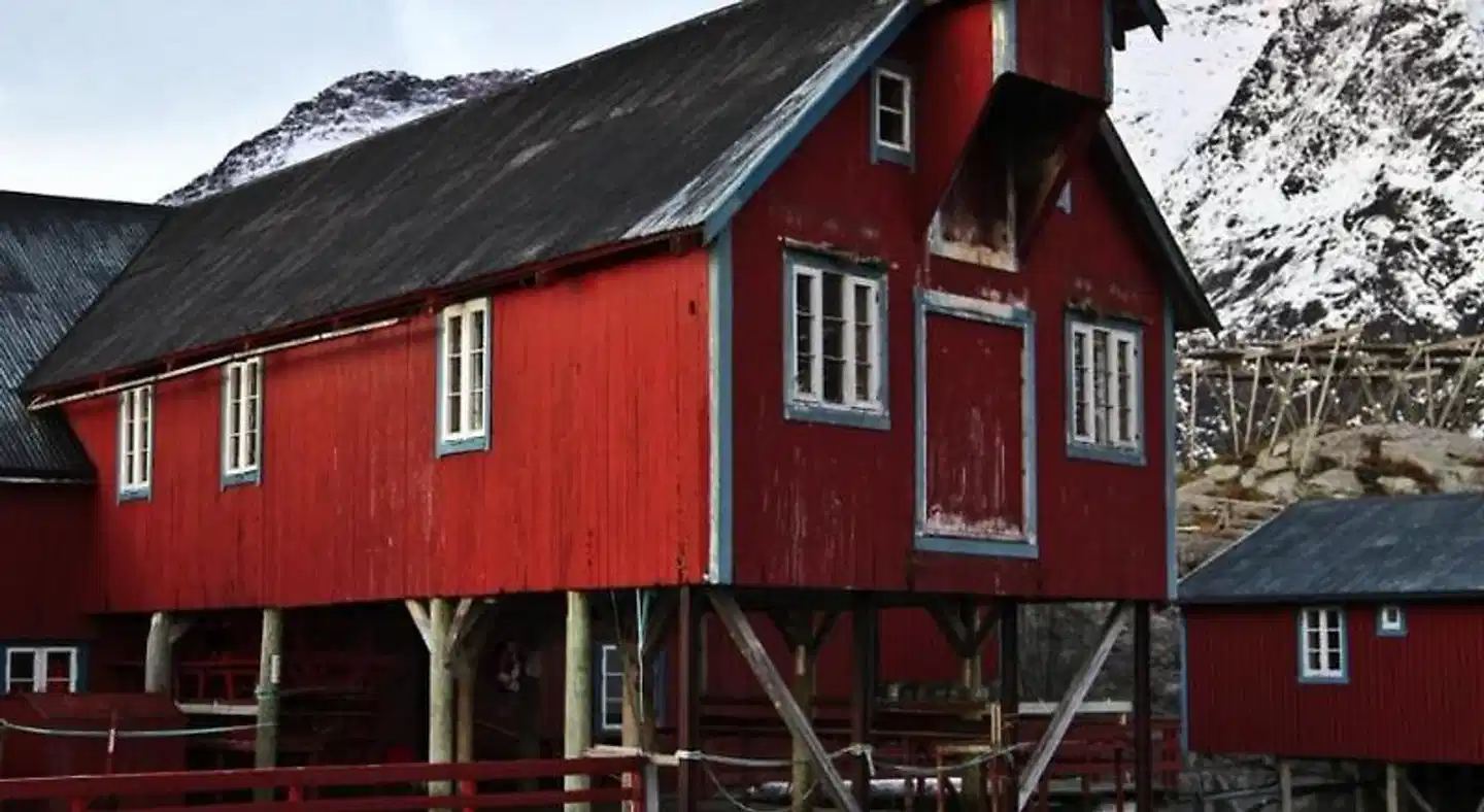 Lofoten Rorbuhotell Aussenansicht
