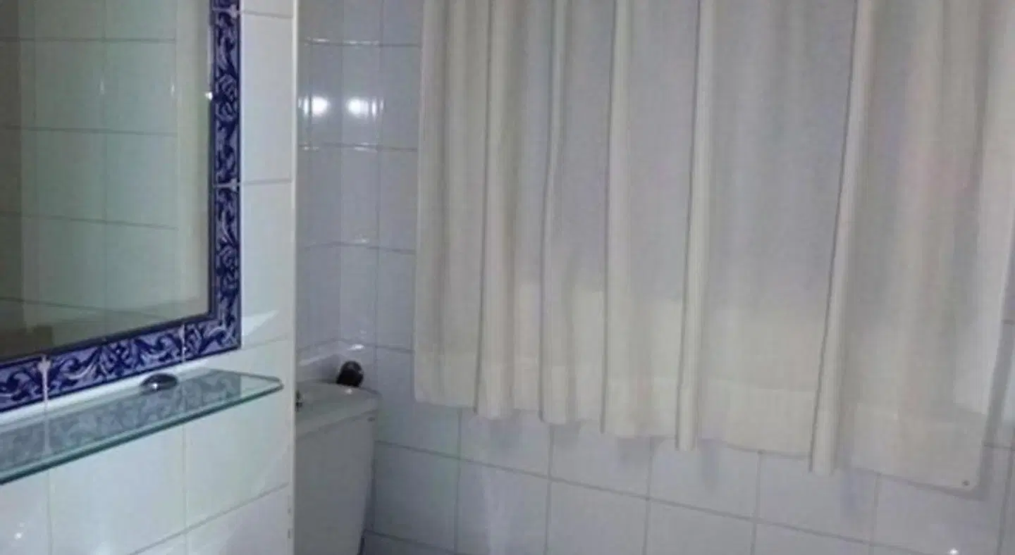 Pensión Campomar Badezimmer