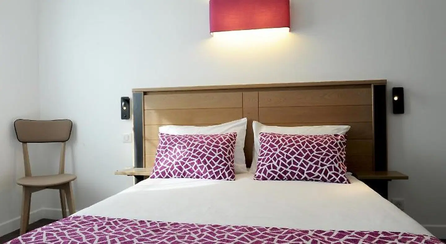 Manexenea ROOM_EXAMPLE