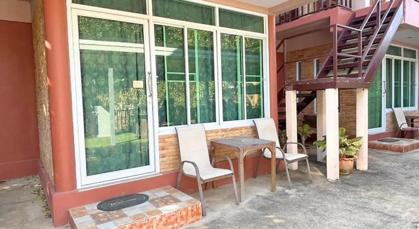 Pan Din Boutique Guest House Terrasse