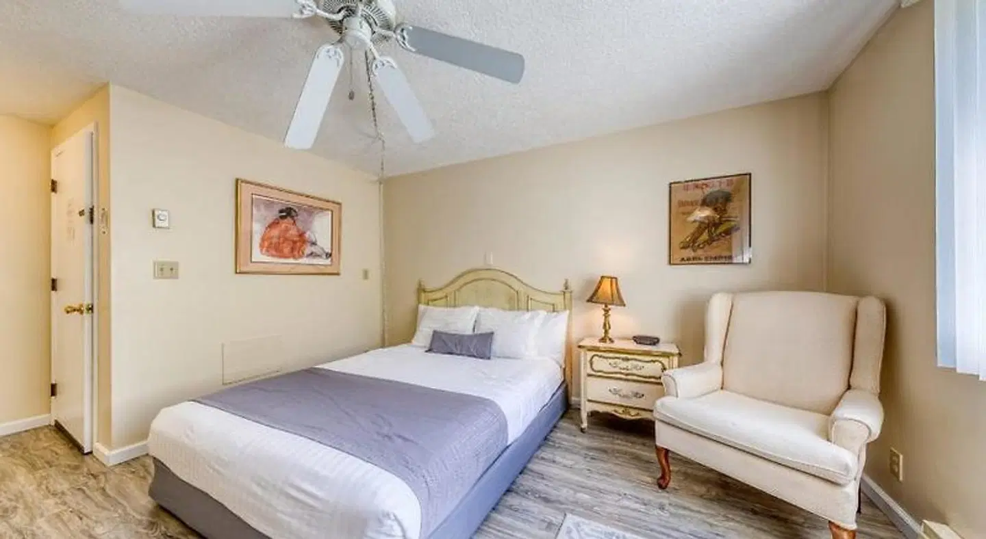 San Dune Inn ROOM_EXAMPLE