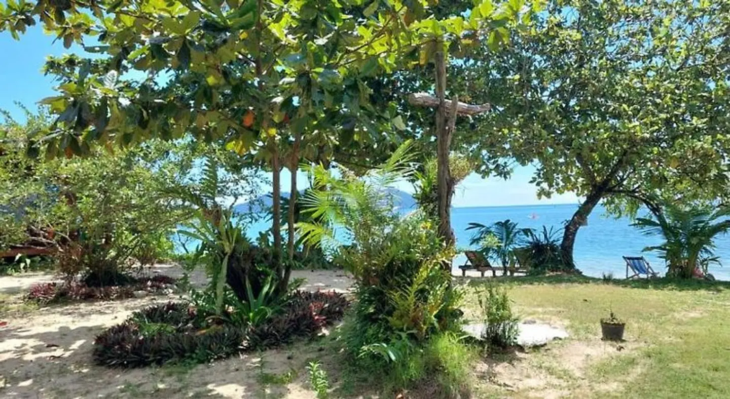 Bangbao Beach Resort Garten